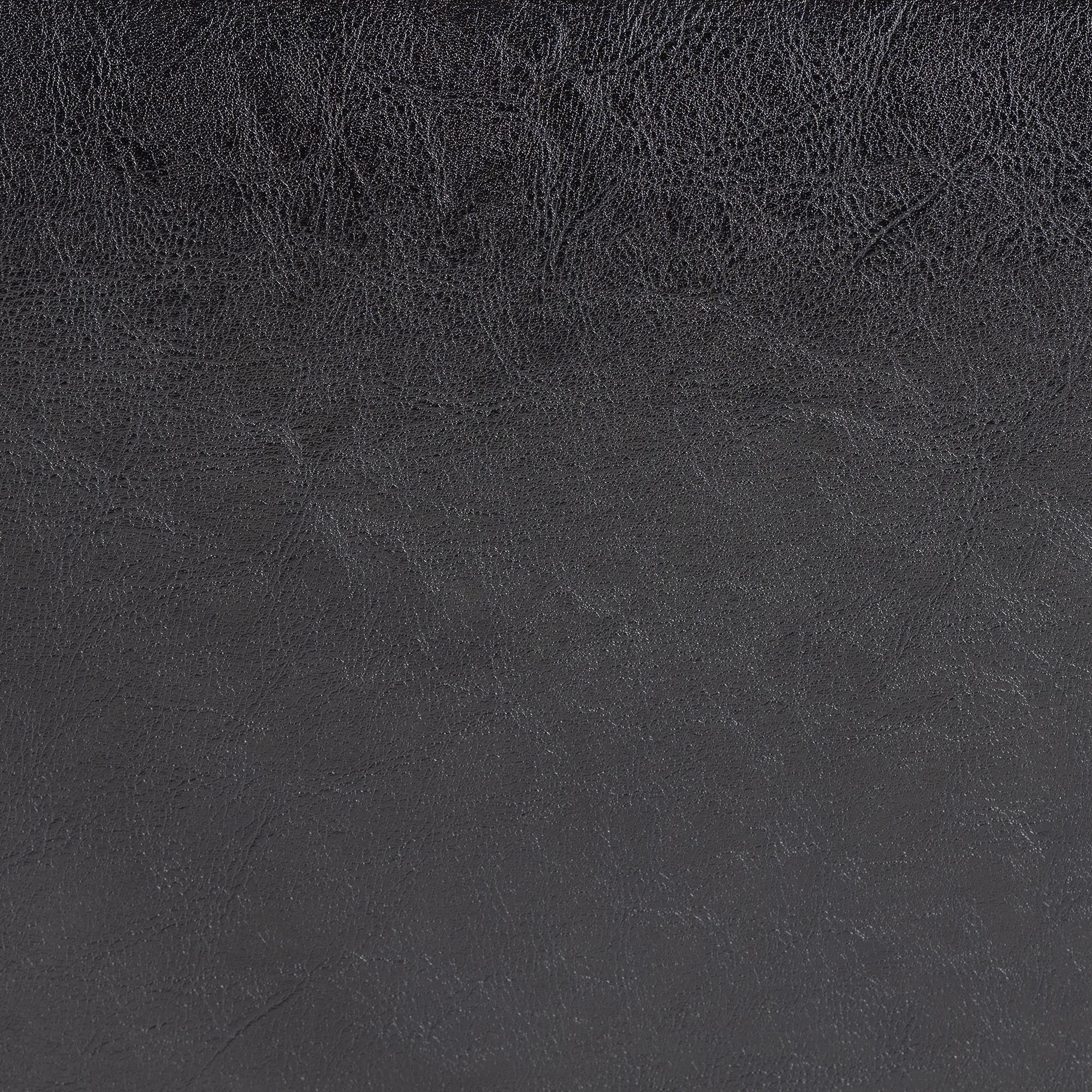 Sydney Modern Ottoman - Storage Ottoman