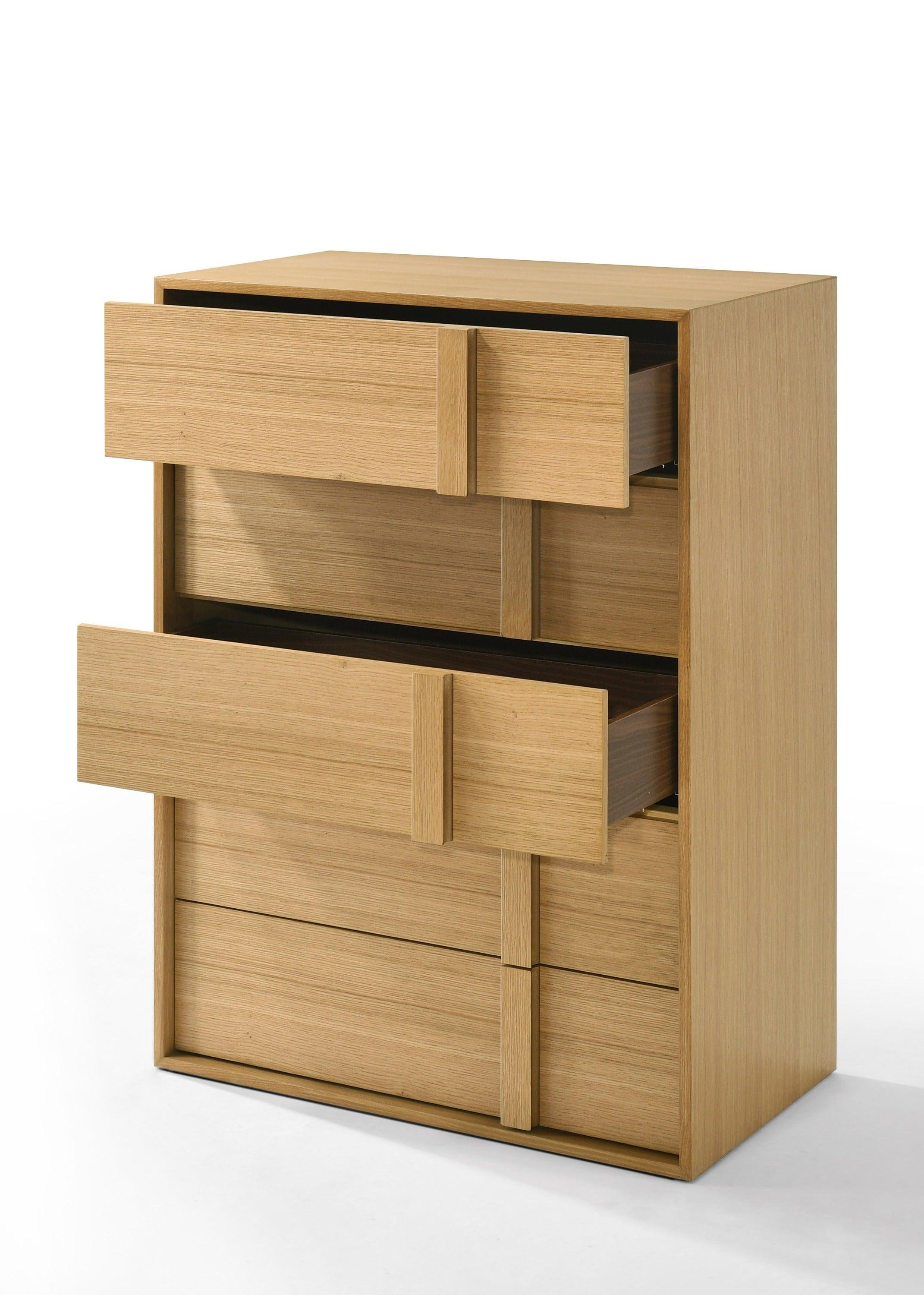 Nova Domus Berlin Modern Natural Chest
