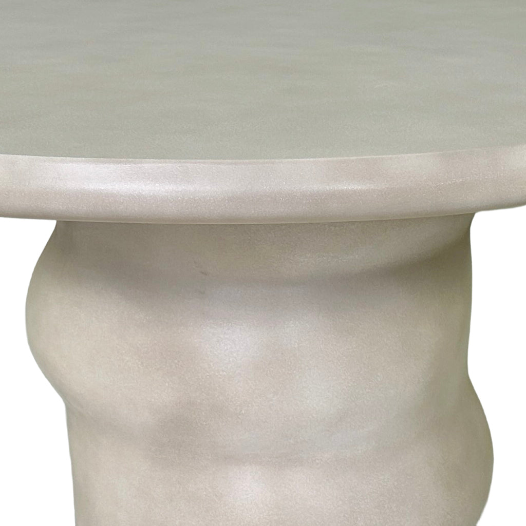 Nouveau Sosso - Modern Round Concrete Dining Table