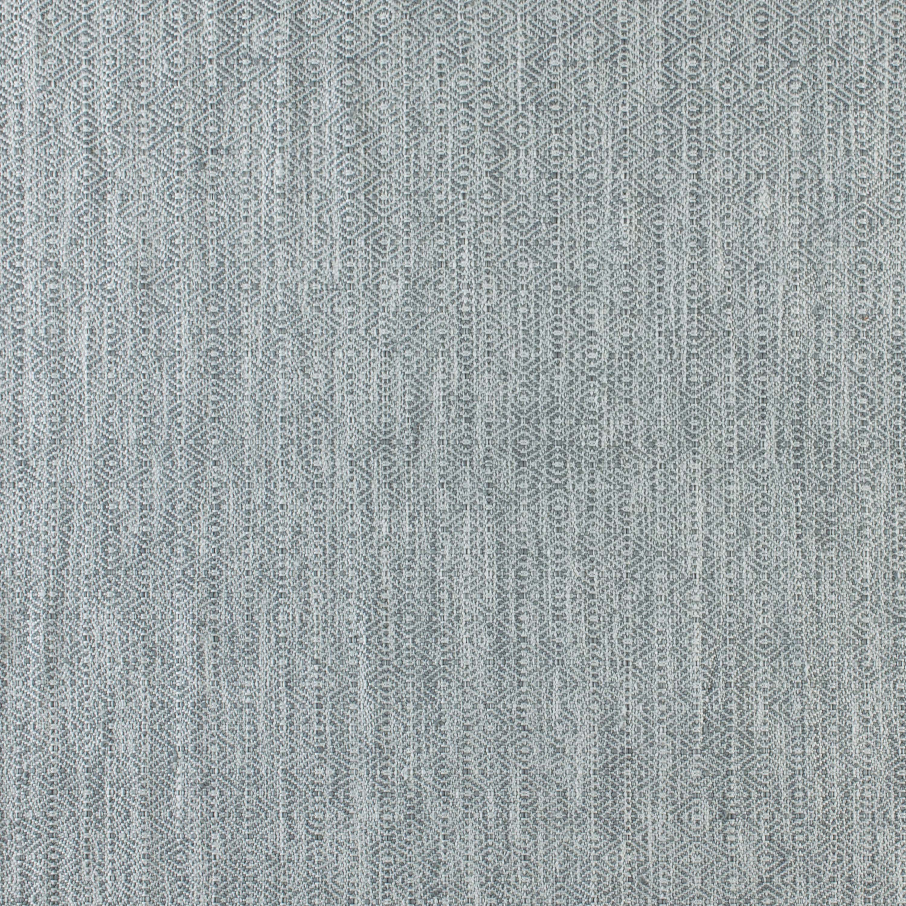 Handwoven Indoor/Outdoor Diamond Pattern Area Rug