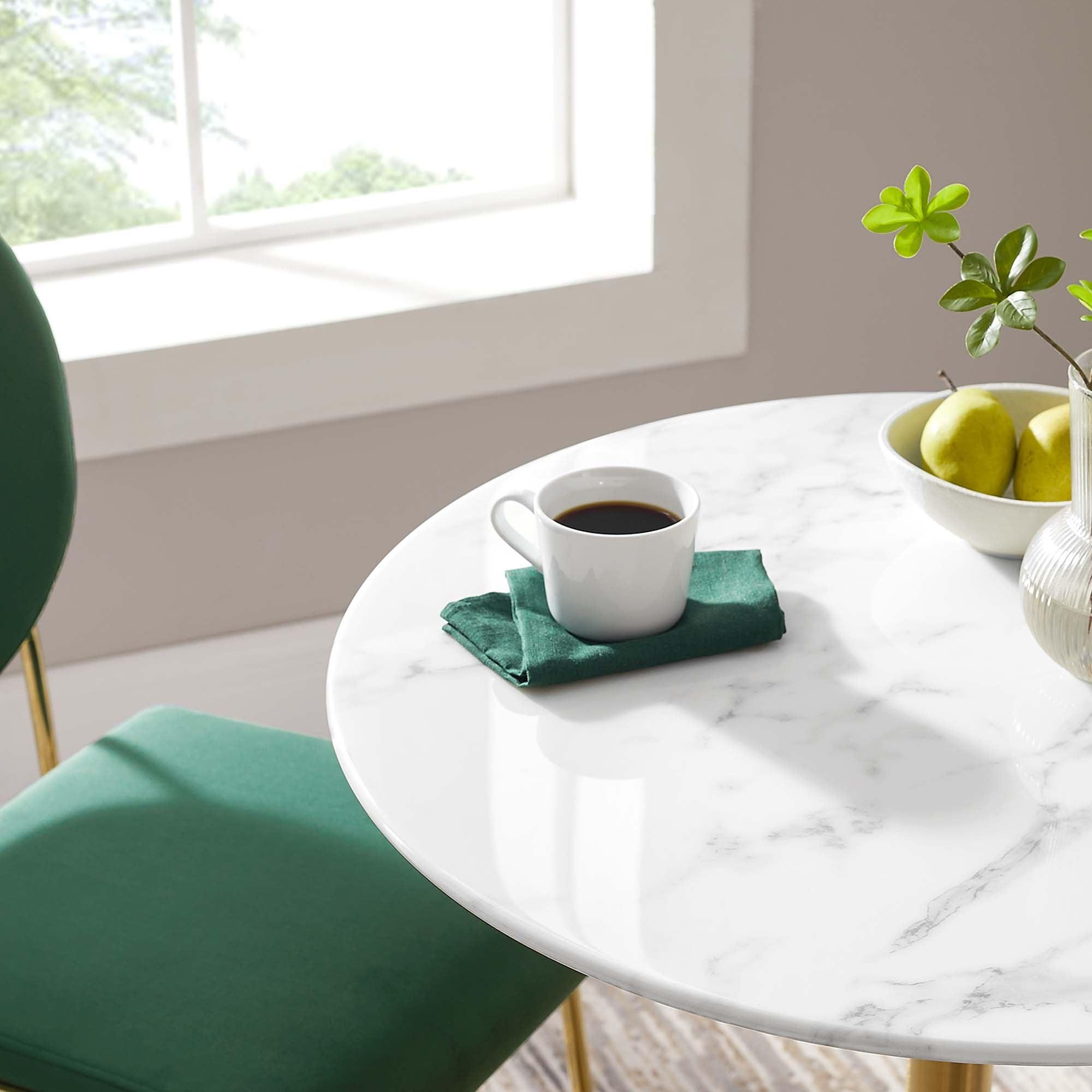 Lippa 28" Round Faux Marble Dining Table
