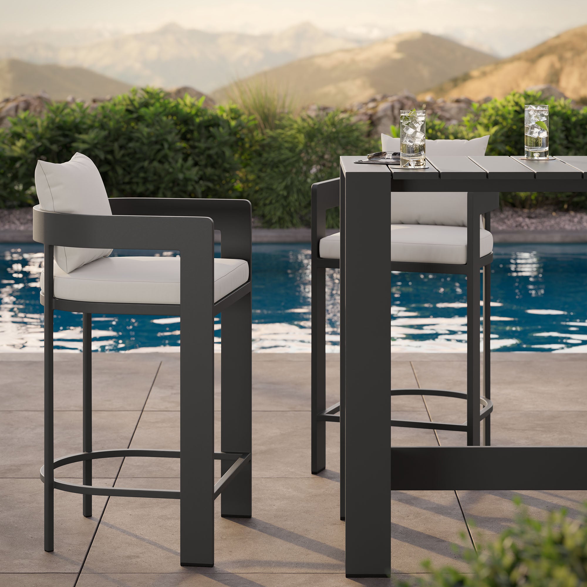Tahoe 3-Piece Outdoor Patio Aluminum Bar Table Set