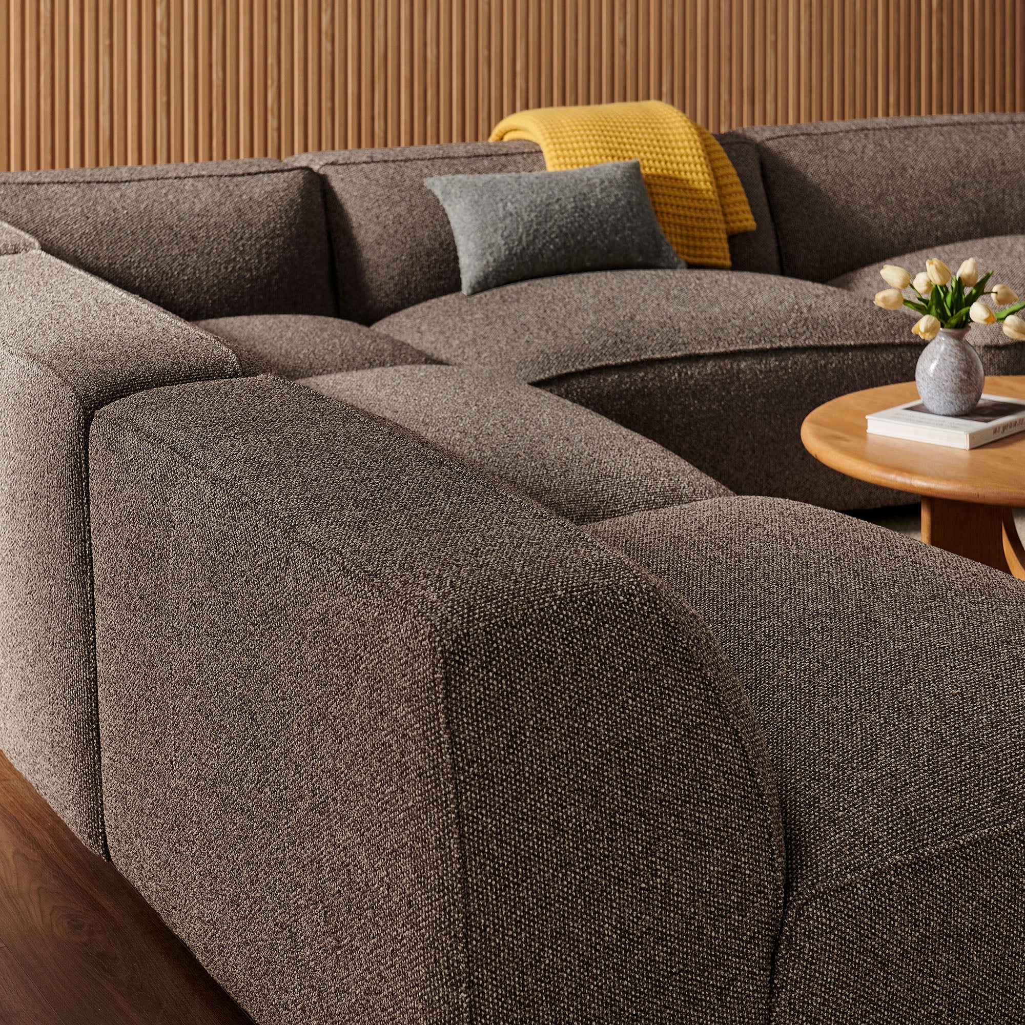 Auren 5 Piece Lattice Bouclé Upholstered Modular Corner Sectional