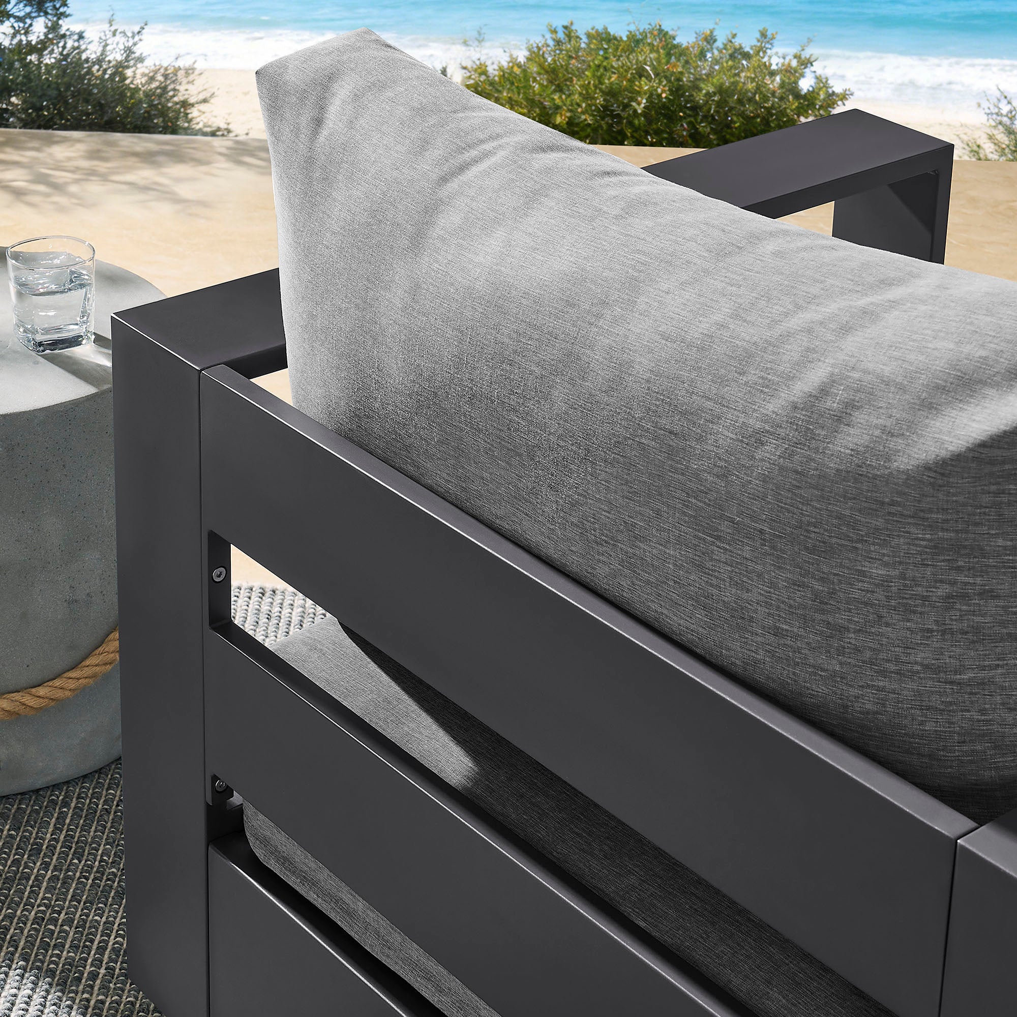 Tahoe Outdoor Patio Powder-Coated Aluminum Swivel Armchair