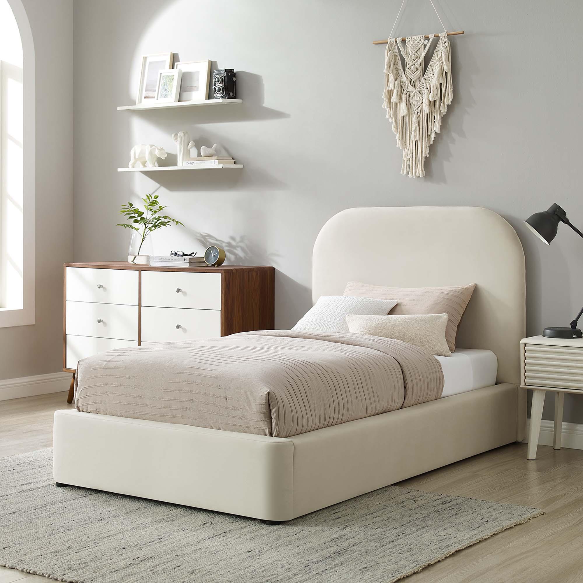 Keynote Performance Velvet Curved Platform Bed