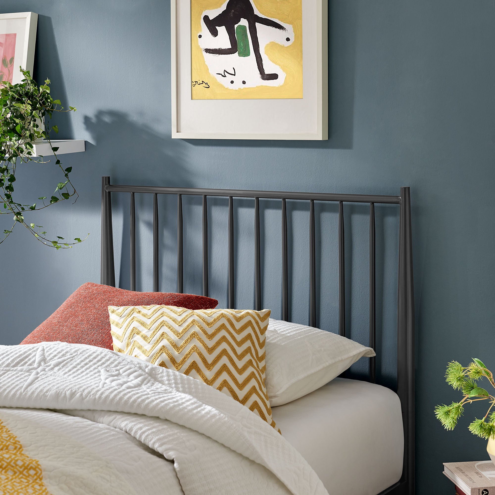 Adair Spindle Metal Platform Bed