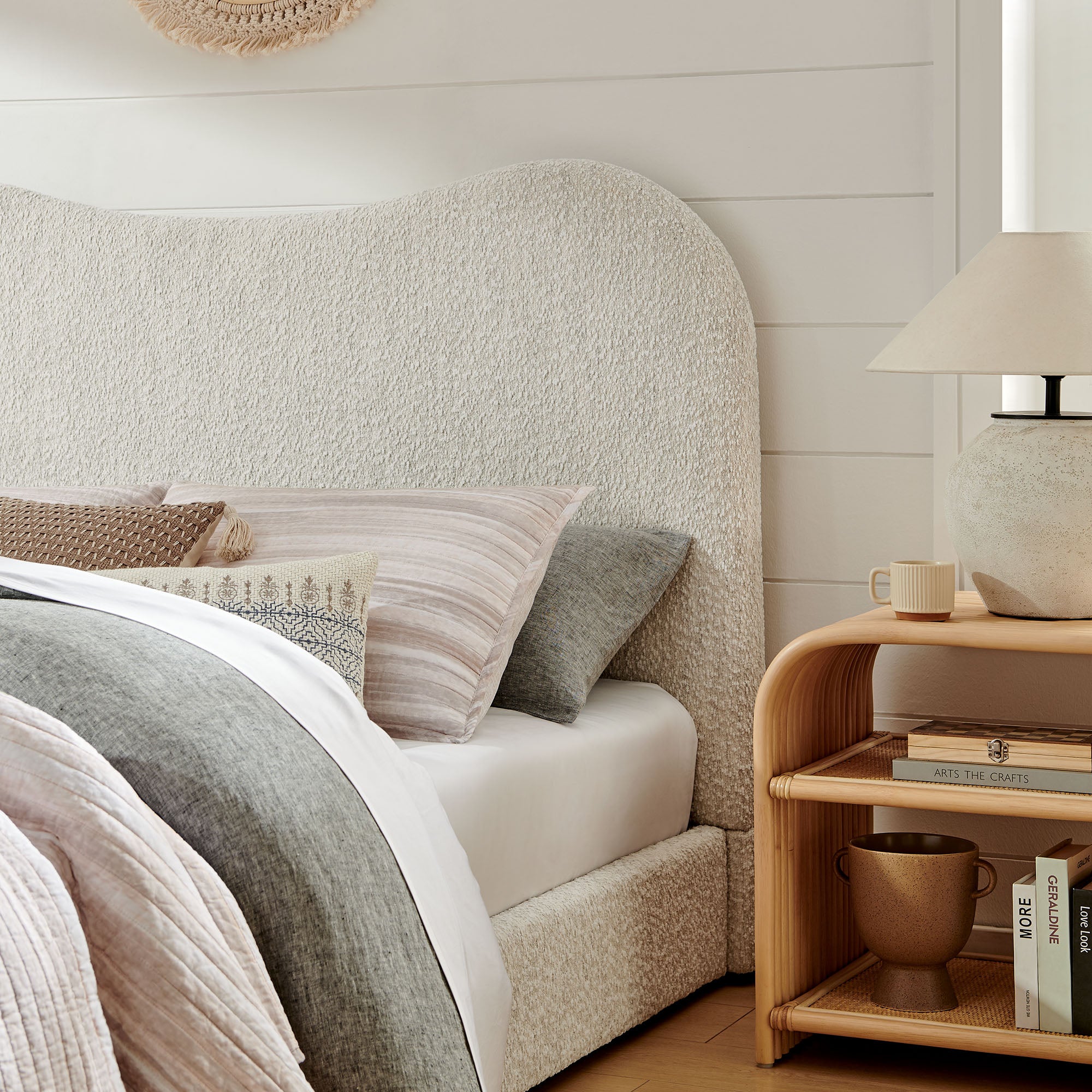 Seluna Boucle Platform Bed