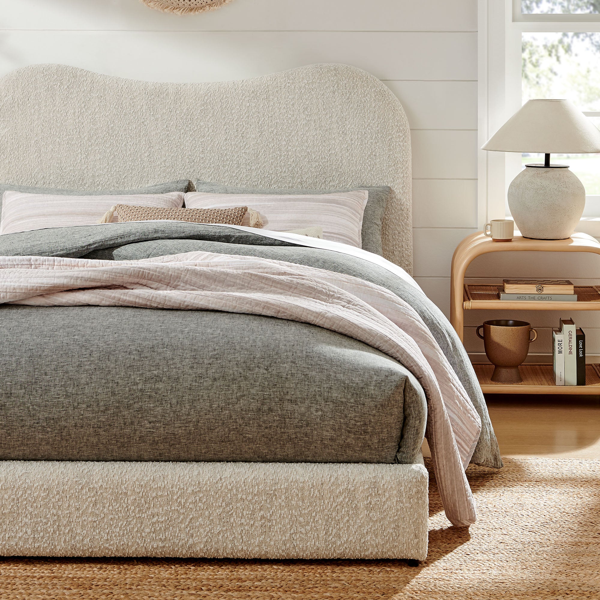 Seluna Boucle Platform Bed