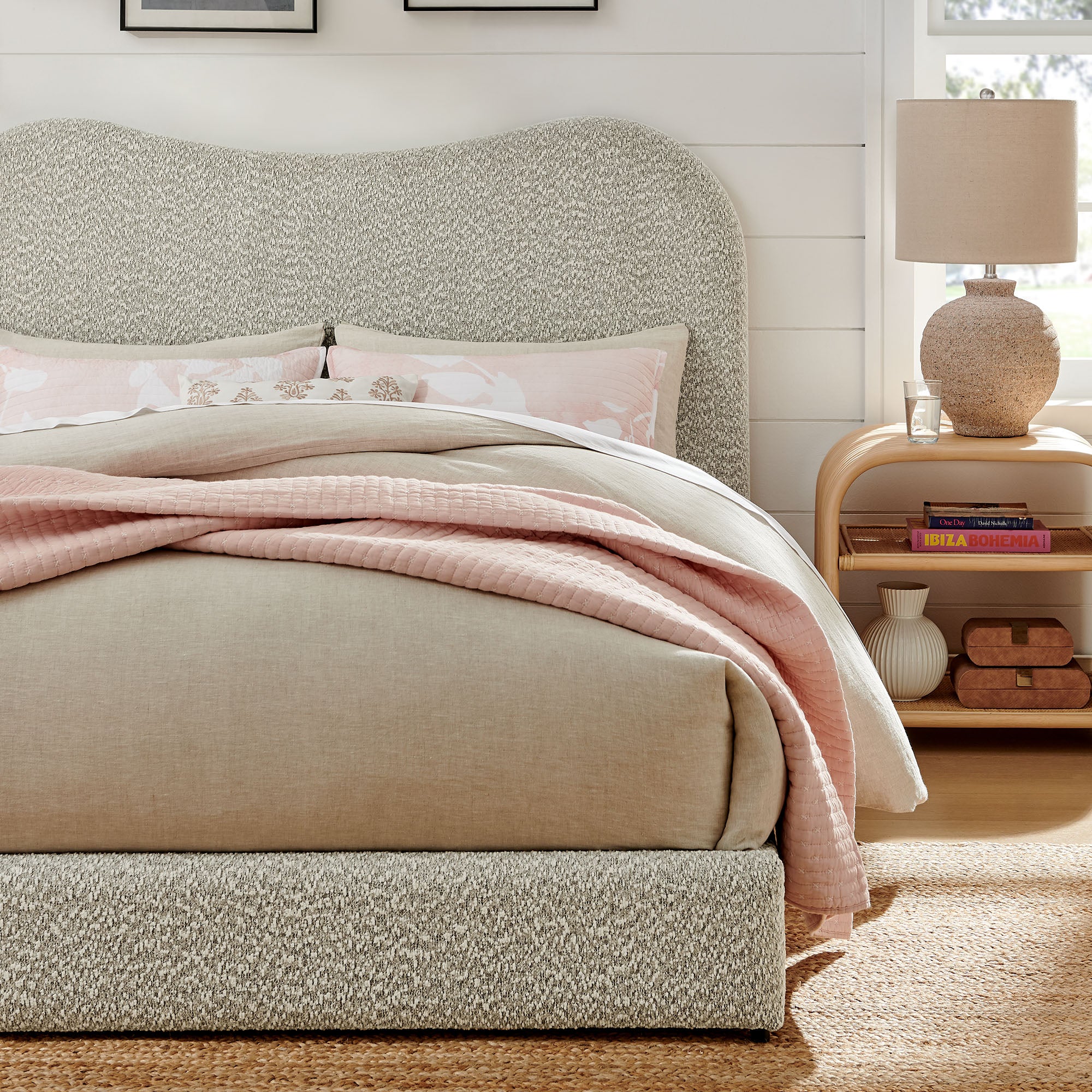 Seluna Boucle Platform Bed