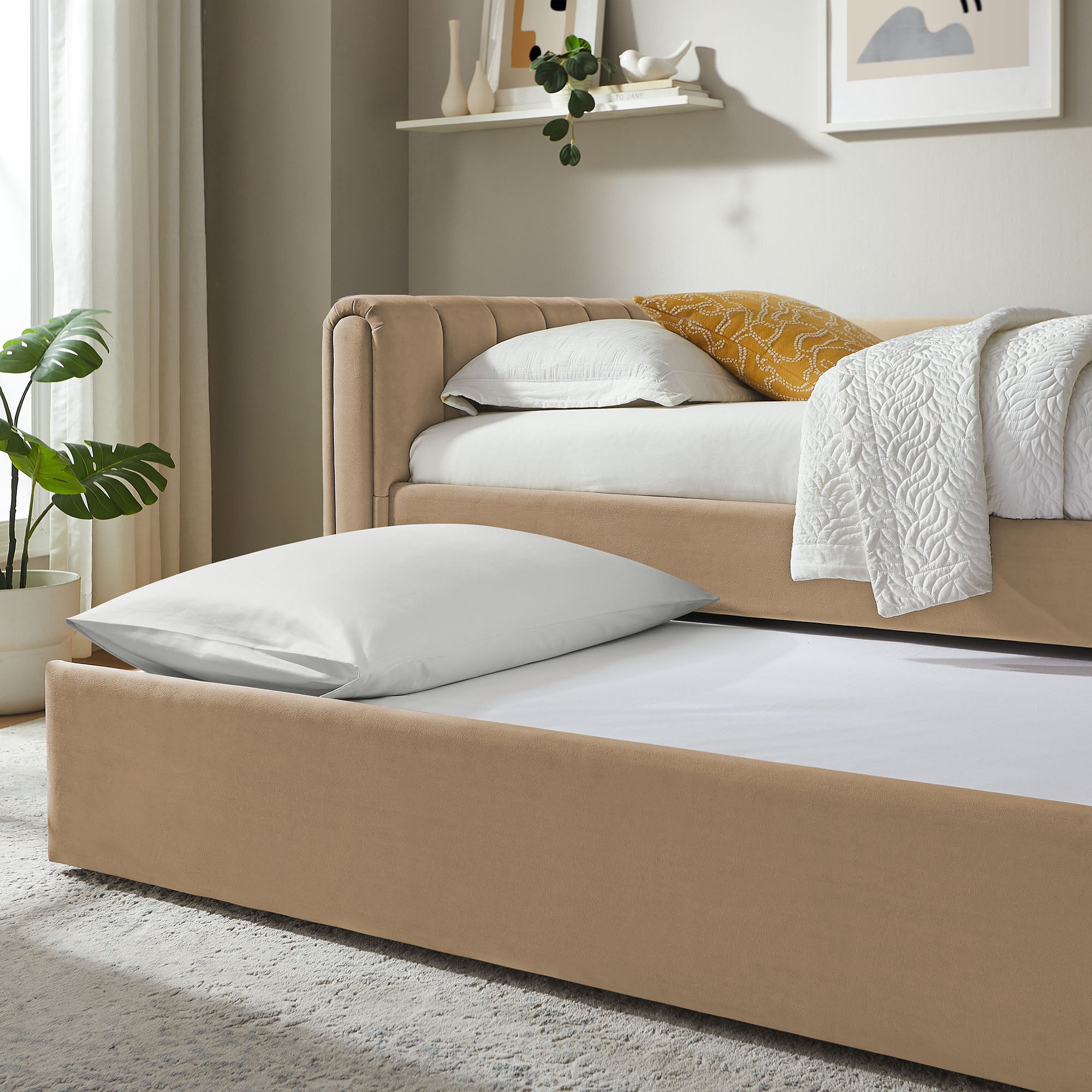 Veyla Channel Tufted Performance Velvet Daybed With Trundle