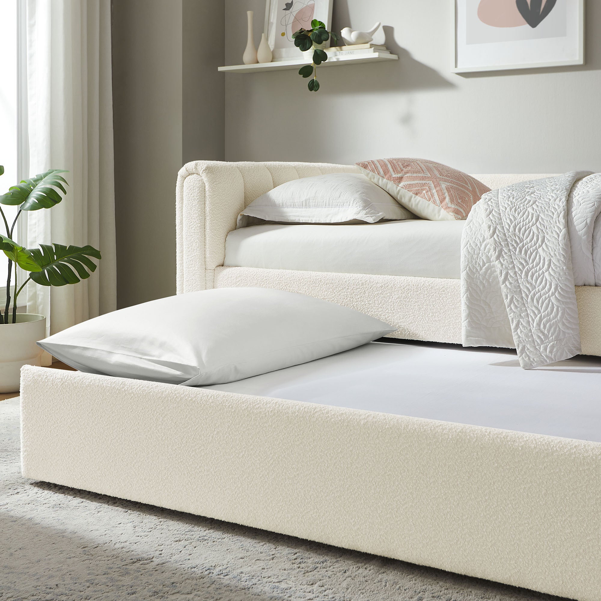 Veyla Channel Tufted Boucle Daybed With Trundle