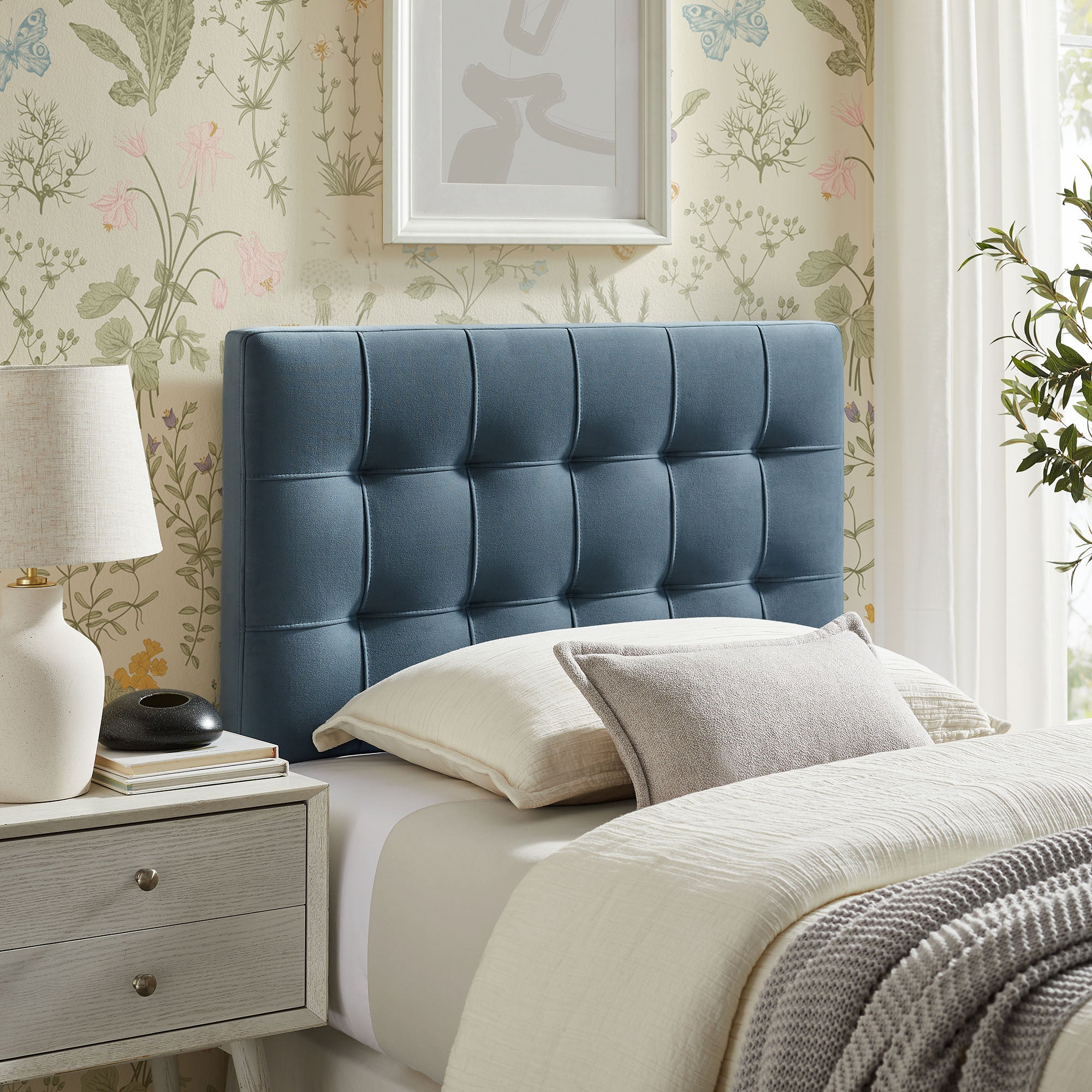 Lily Stain-Resistant Performance Velvet Size Headboard