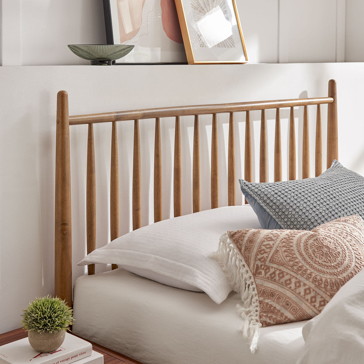 Zane Spindle Bed Frame