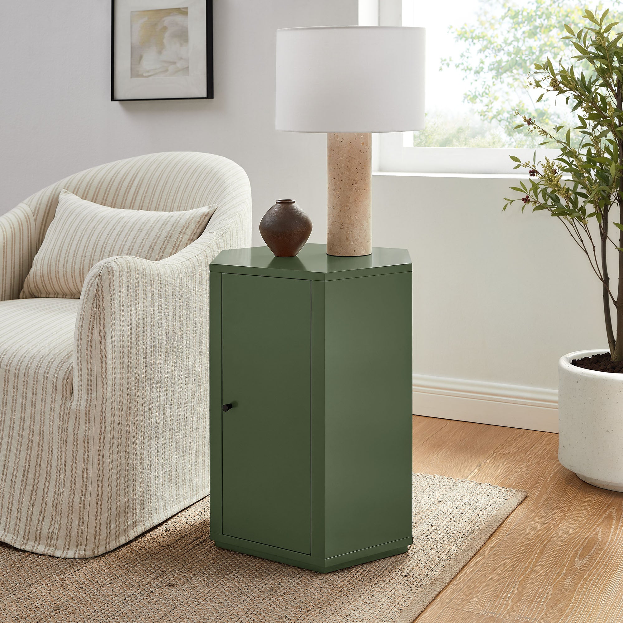 Kade Faceted Semi-Gloss Side Table