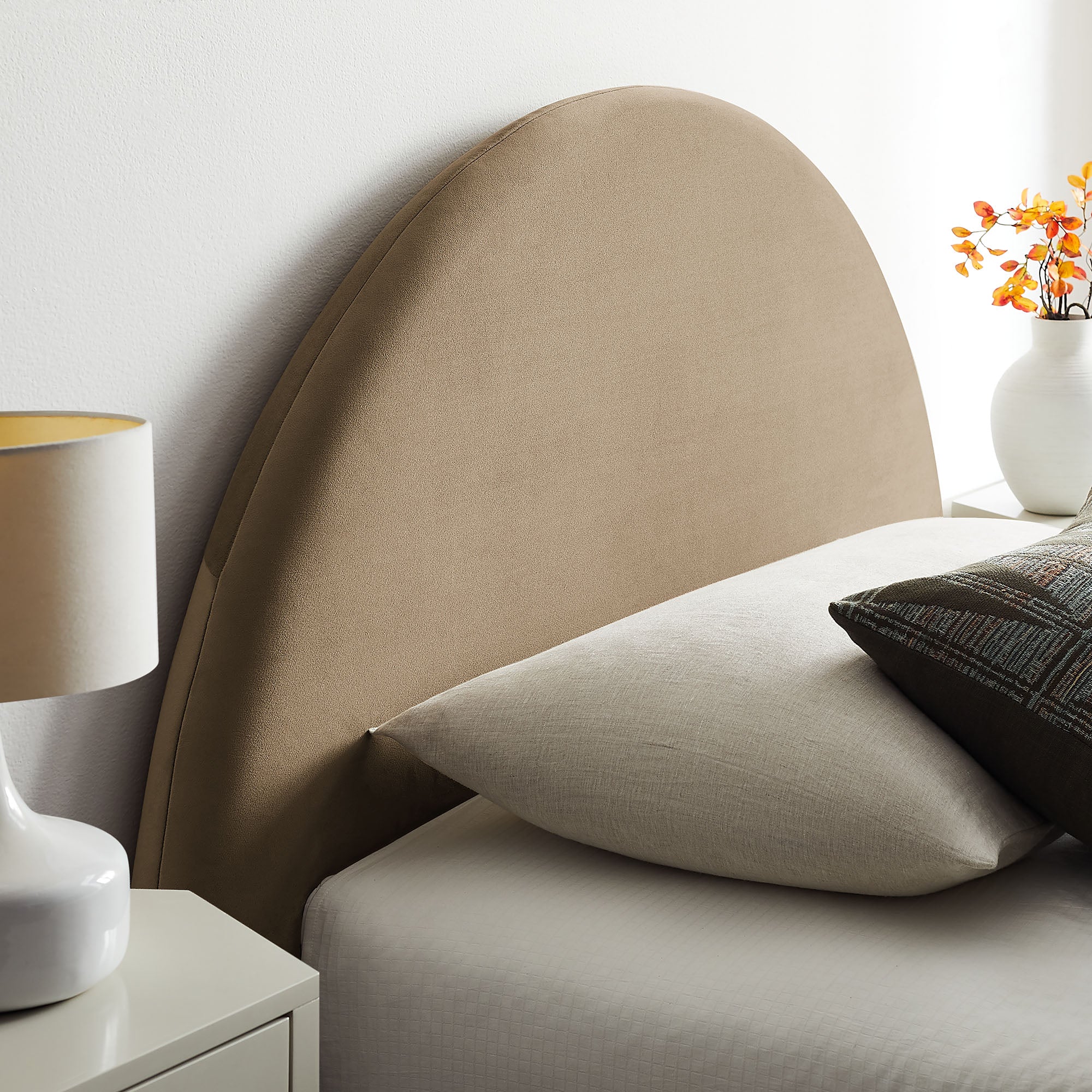 Resort Arched Performance Velvet Storage Platform Bed Frame