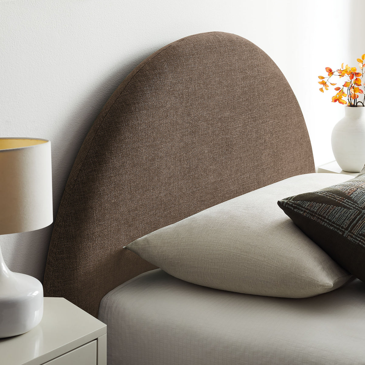 Resort Arched Upholstered Fabric Storage Platform Bed Frame