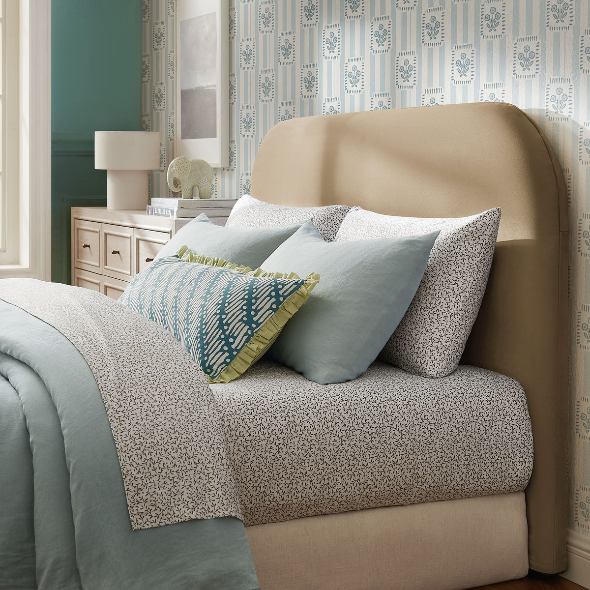 Keynote Stain-Resistant Performance Velvet Headboard