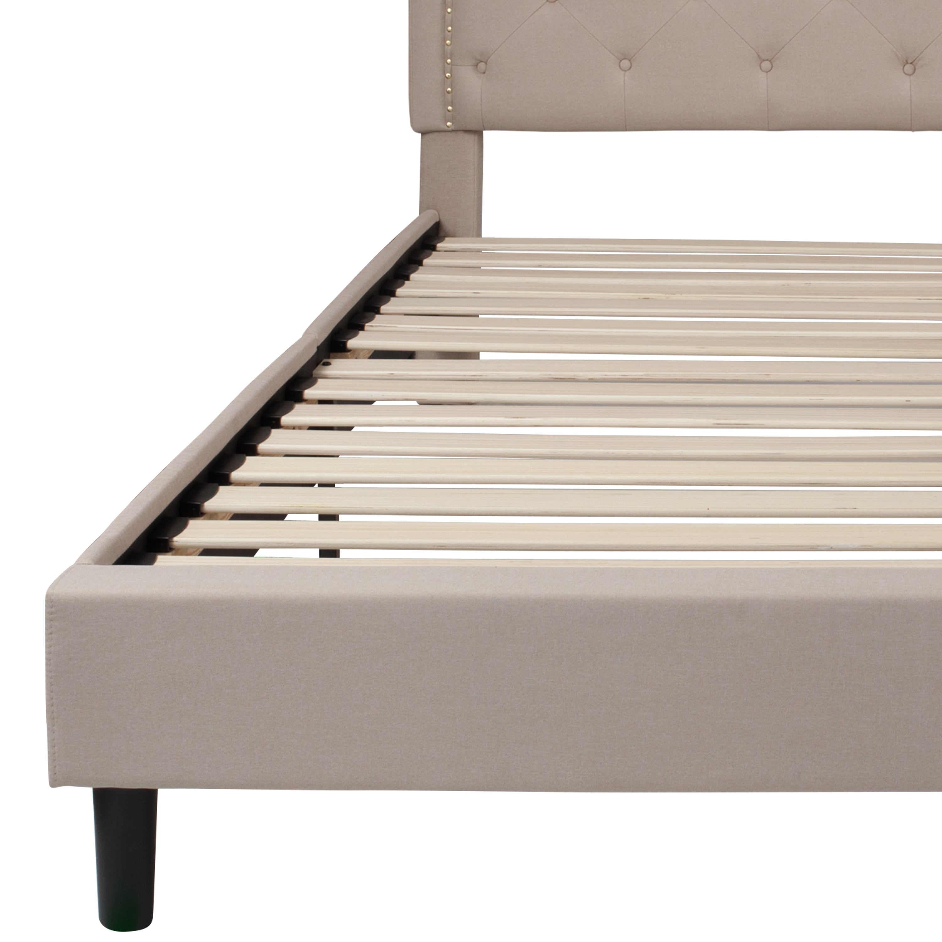 Brighton Arched Tufted Upholstered Platform Bed