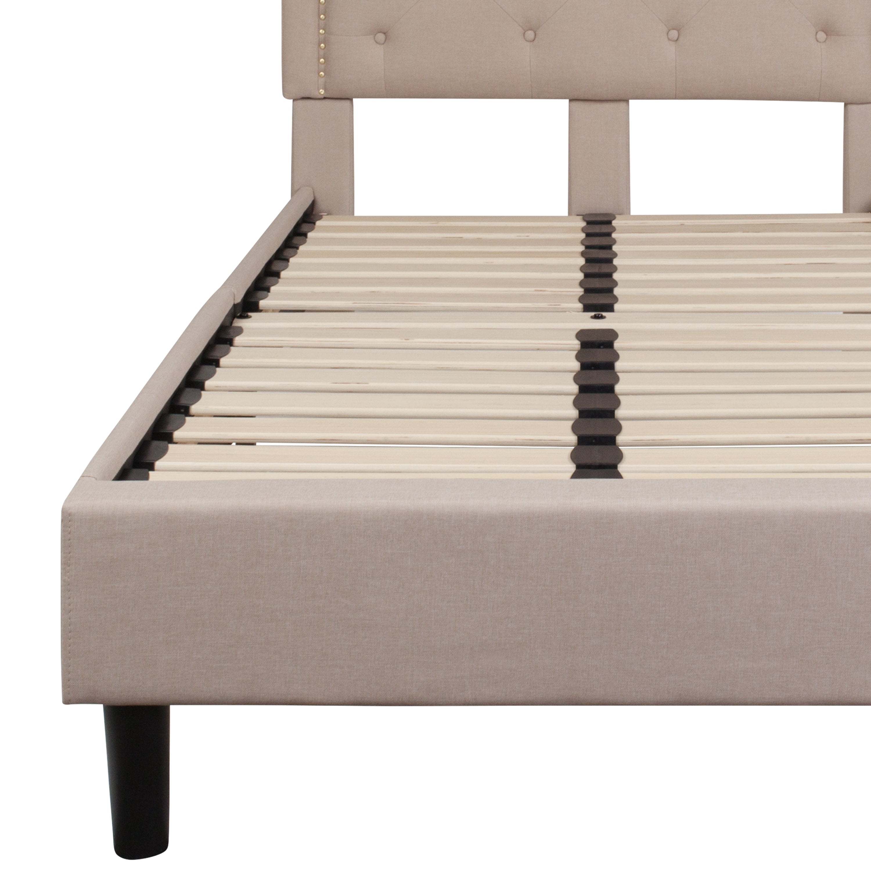 Brighton Arched Tufted Upholstered Platform Bed