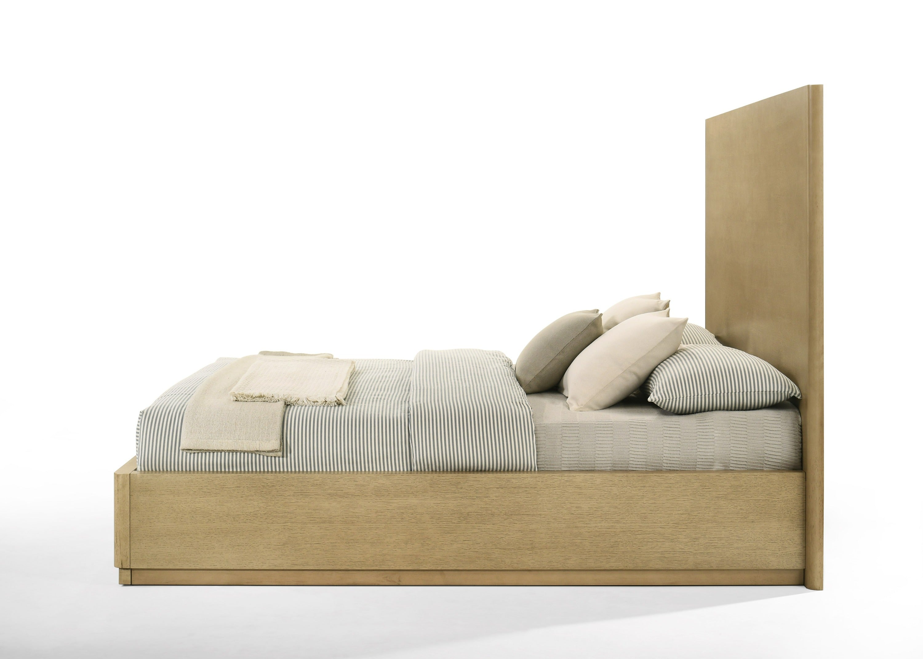 Nova Domus Santa Monica - Modern Natual Oak Bed-Bed-VIG-Wall2Wall Furnishings
