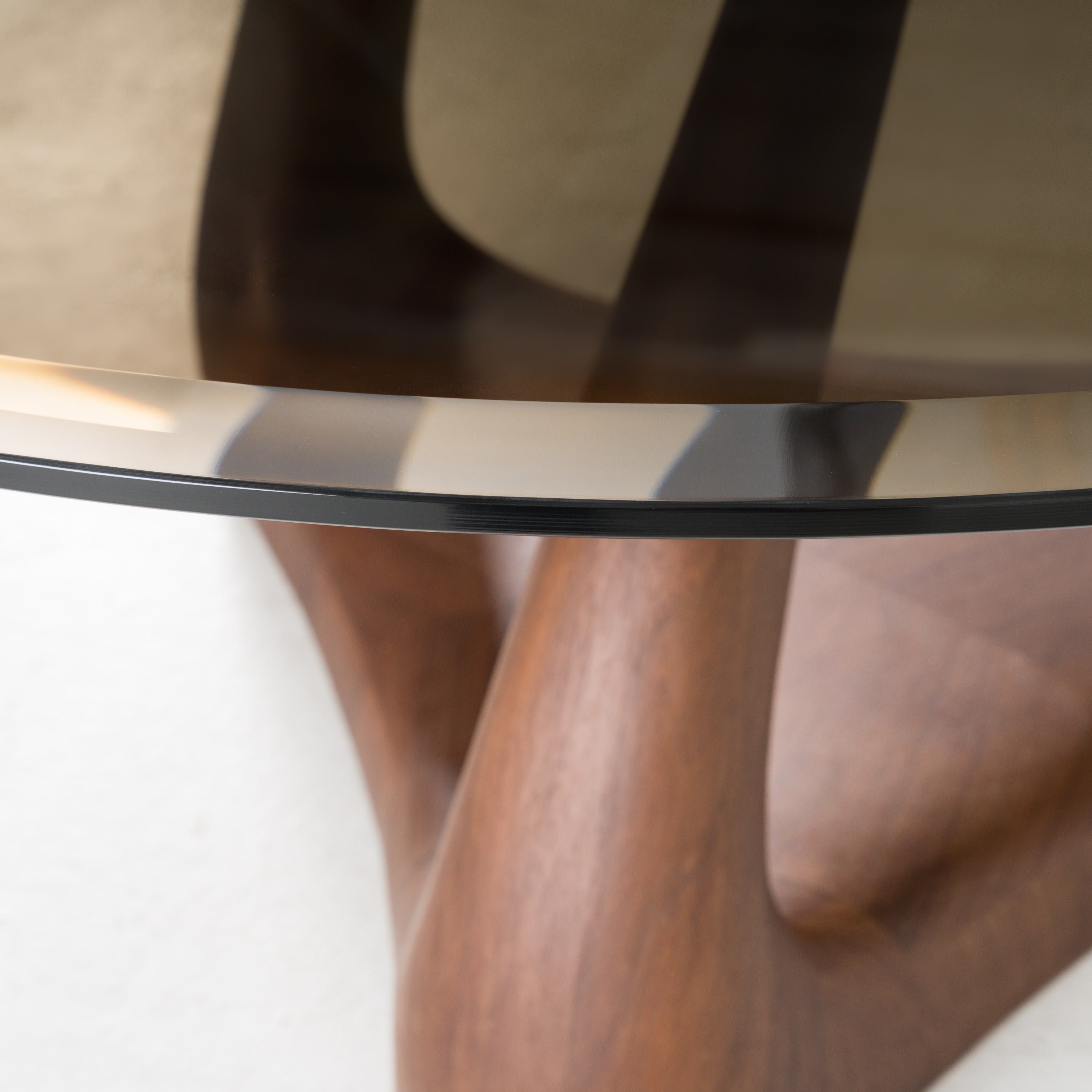 Modrest Christy MidCentury Modern Glass Round Coffee Table