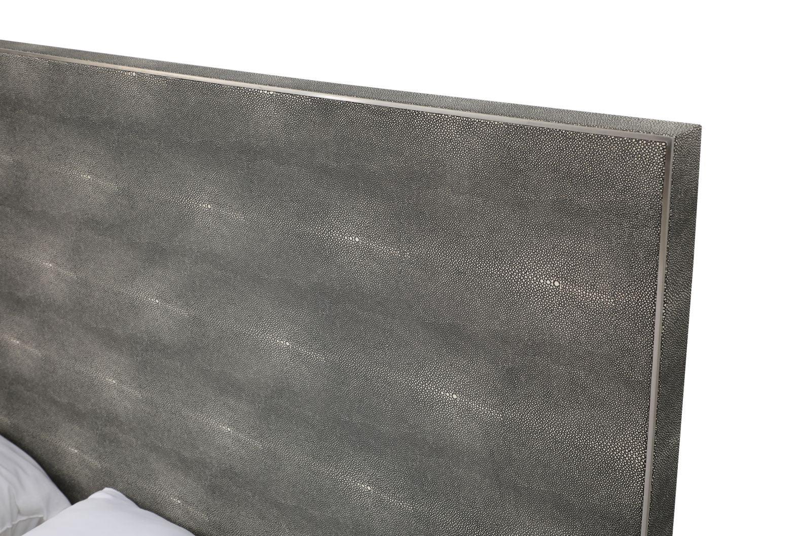 Dynasty Modern Shagreen Bedroom Set 3 Drawer