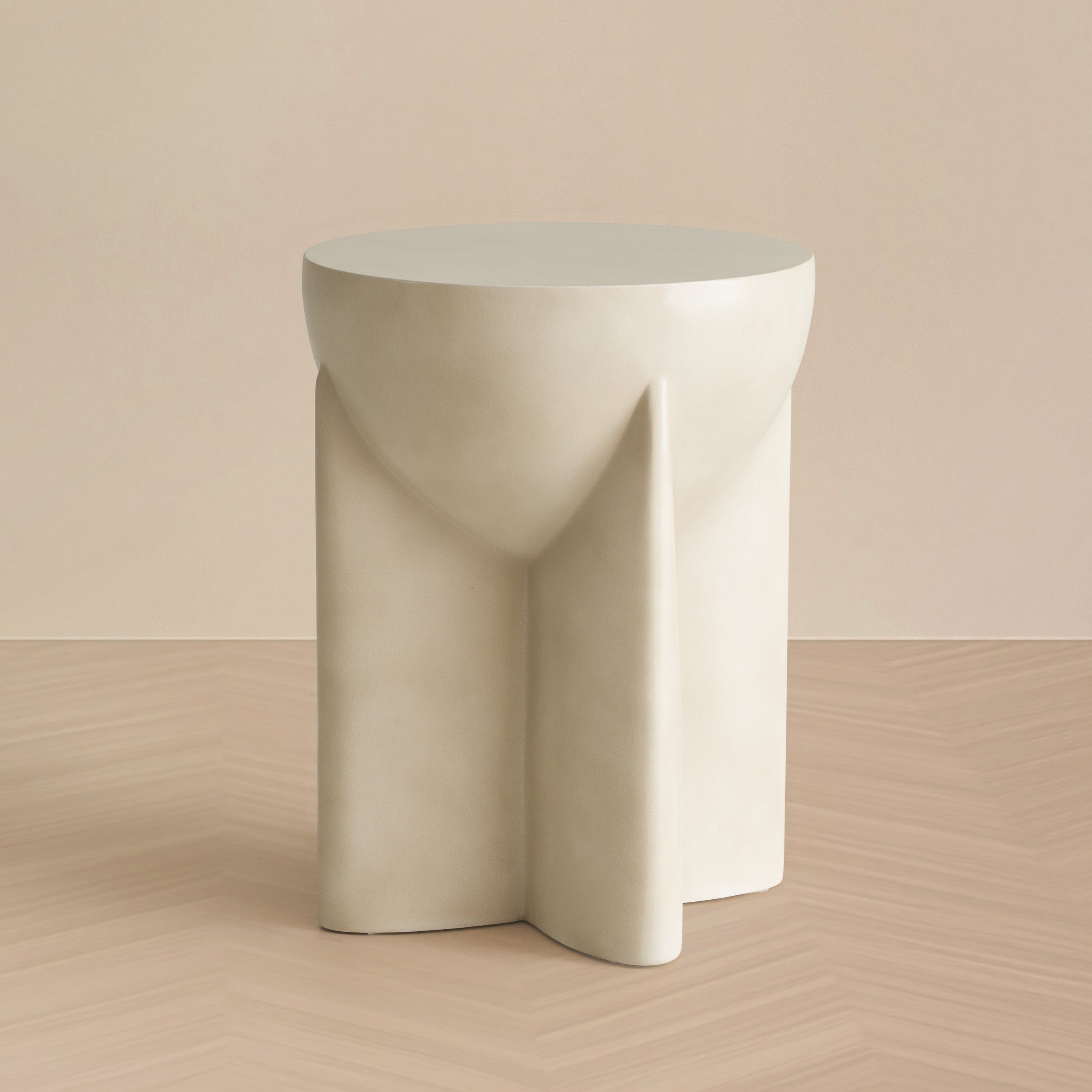 Elsa Modern Oyster Concrete Round End Table