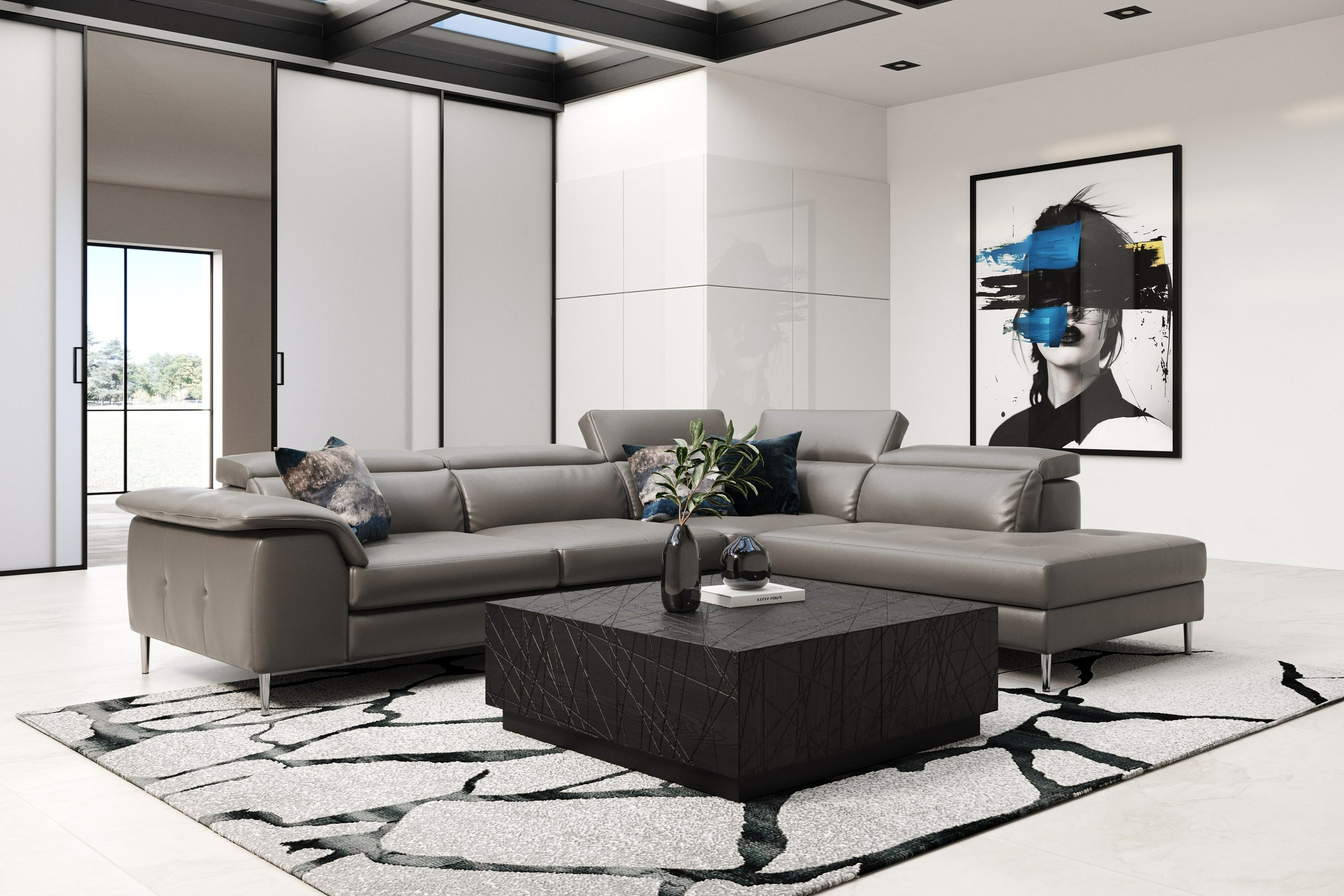 Viola Italian Contemporary Leather Right Facing Sectional Sofa