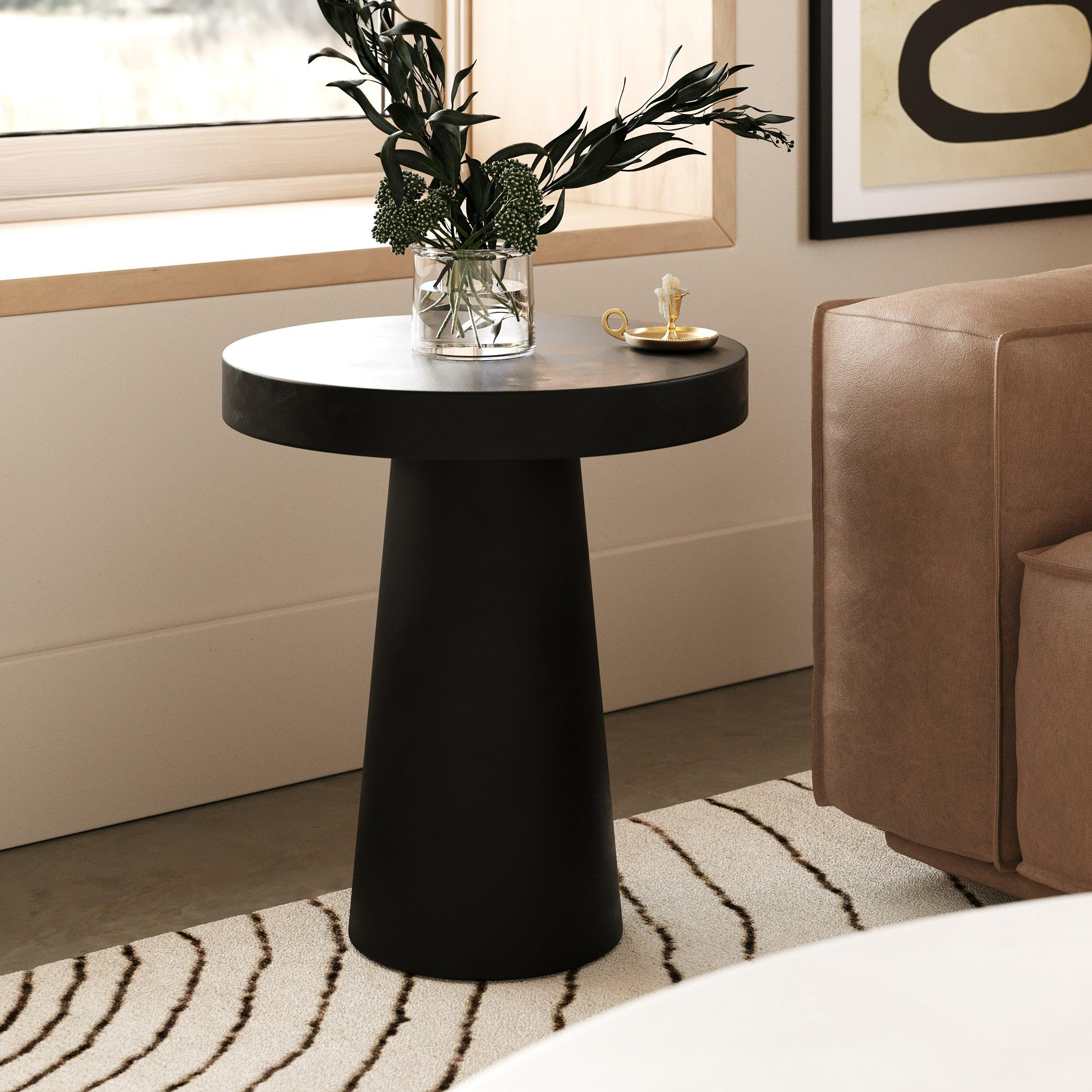 Modrest Desoto Modern Concrete Round End Table
