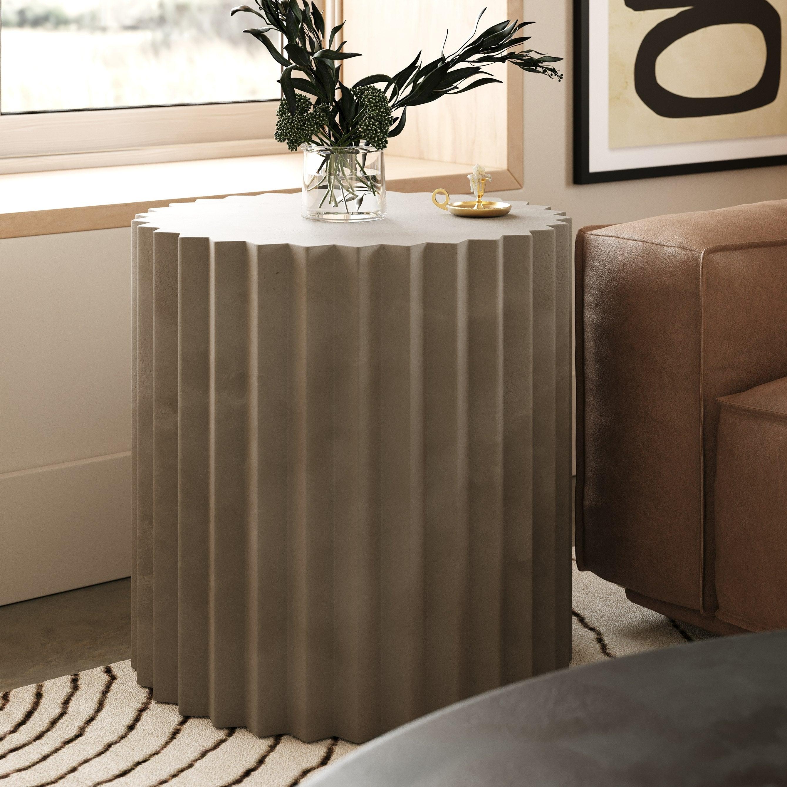 Modrest Evadale Modern Concrete End Table