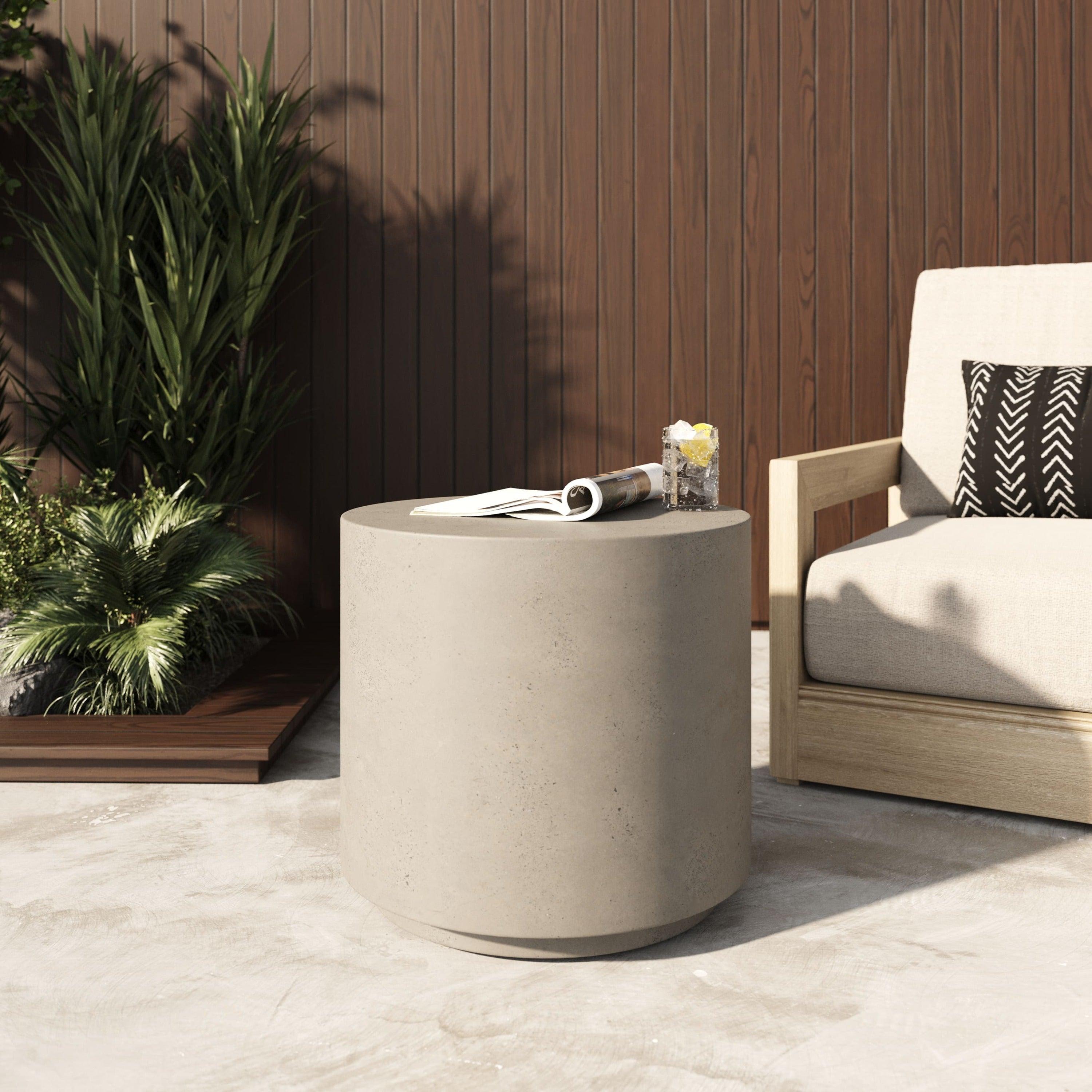 Modrest Morley Modern Round End Table