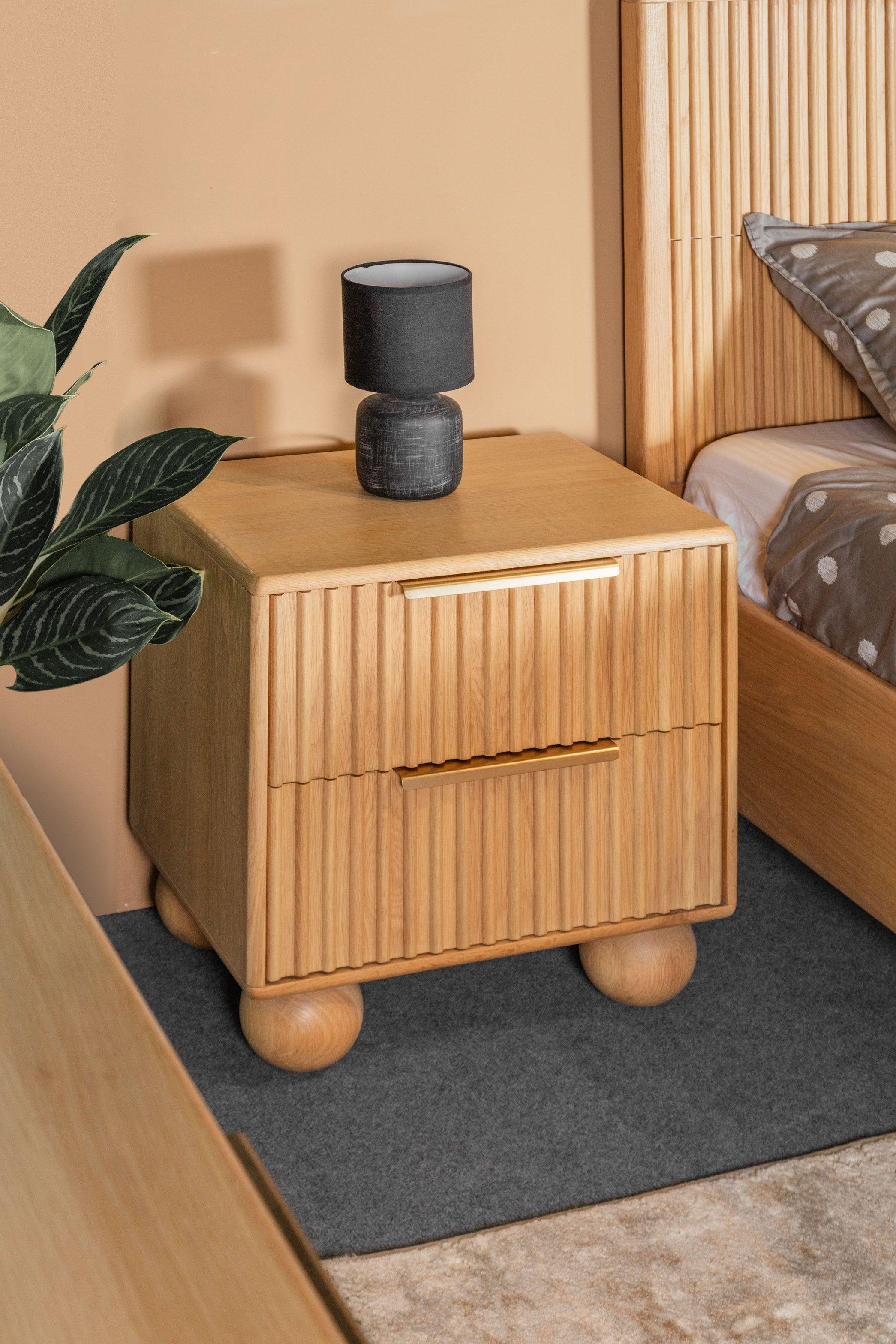 Modrest Winters Modern Natural Bedroom Set